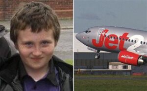 niño huye de su mama y aborda avion de Manchester a Roma